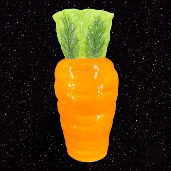 Ceramic Porcelain Bunny And Carrot Tall Vase 3D Figural Whimsical Vase 9"Tall - Picture 6 of 10